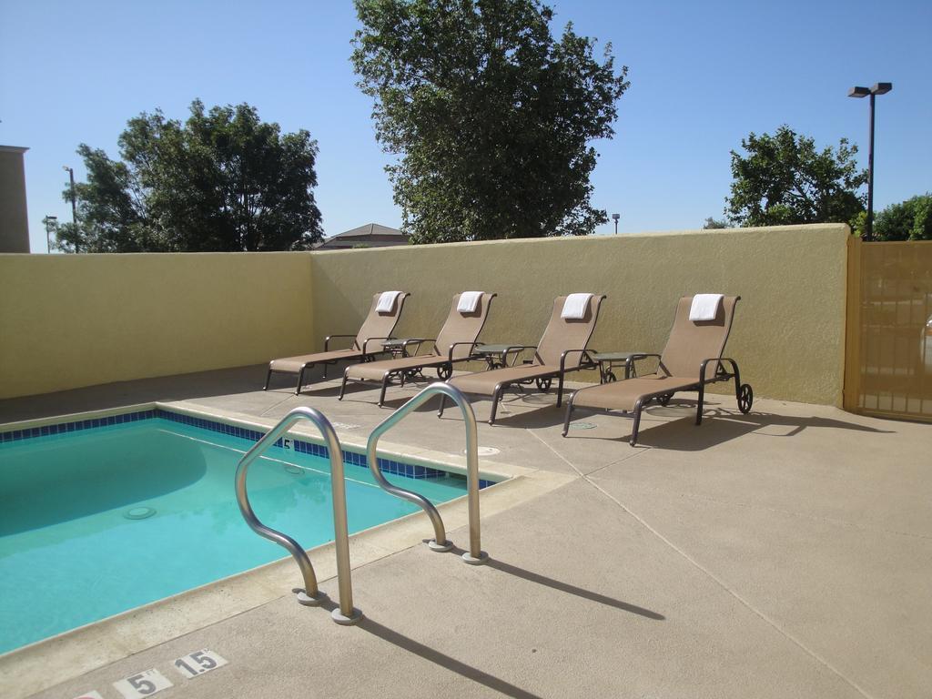 Comfort Suites Victorville-Hesperia Exteriér fotografie