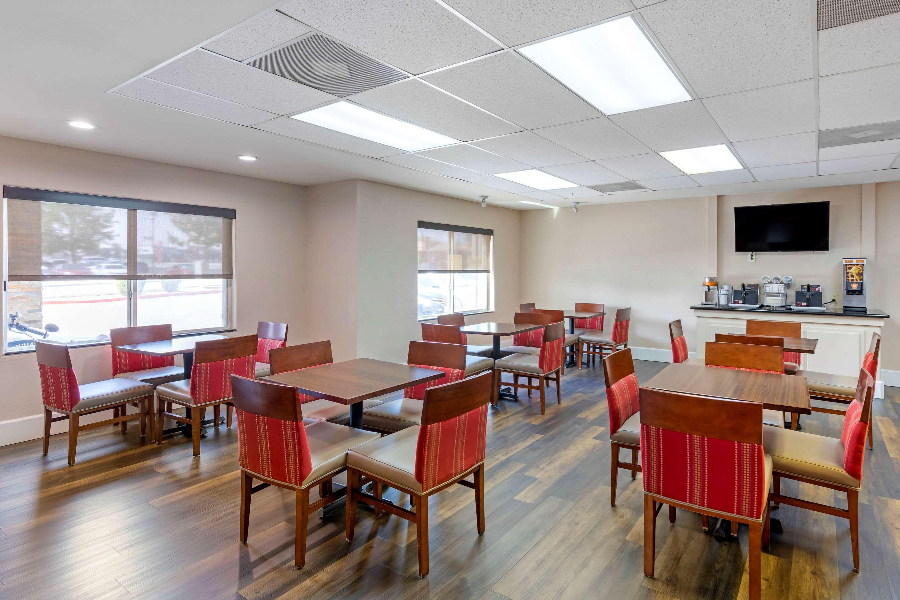 Comfort Suites Victorville-Hesperia Exteriér fotografie
