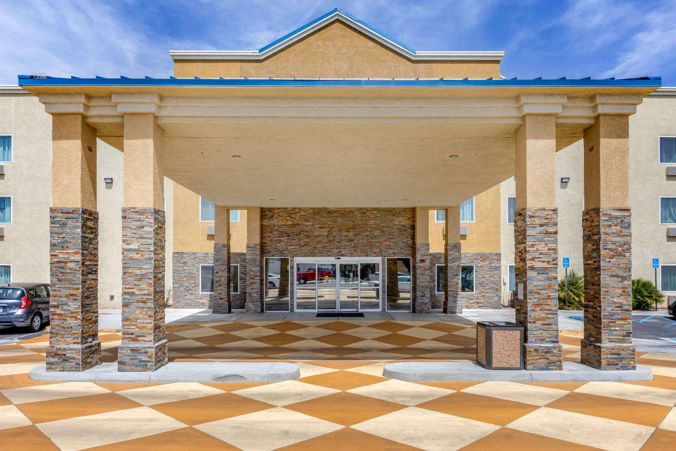 Comfort Suites Victorville-Hesperia Exteriér fotografie